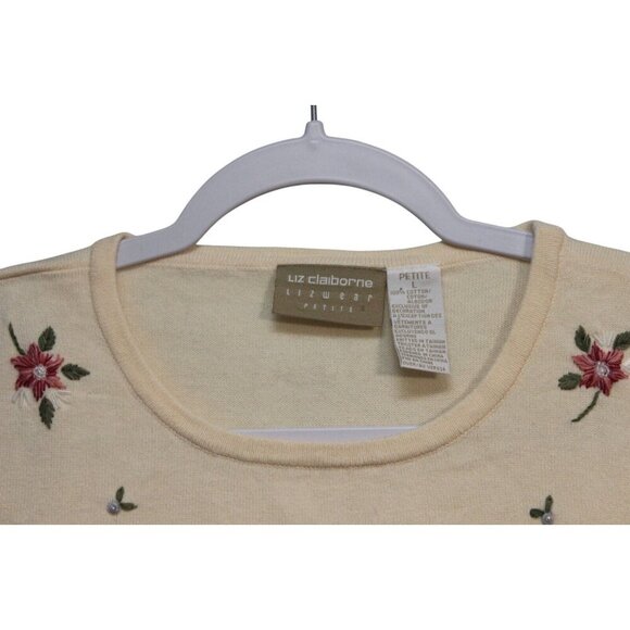 Vintage Knit Top Petite Large Embroidered Floral Feminine Dainty Butter Yellow - Picture 5 of 10